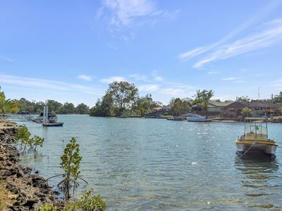 19 Gollan Drive , Tweed Heads West