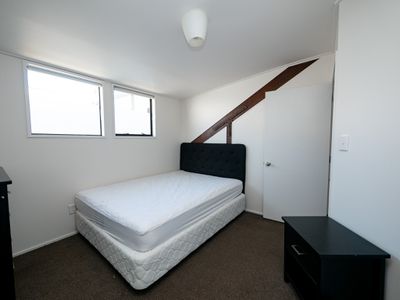 11 / 7 Liverpool Street, City Centre