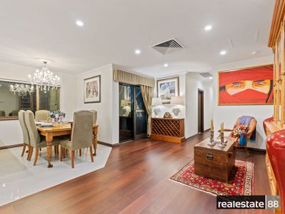 5 / 168 Mounts Bay Road, Perth