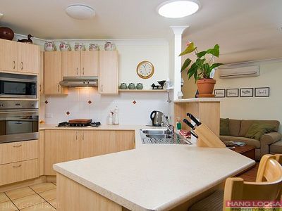 5 Feathertail Court, Tewantin