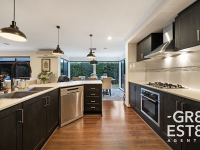 22  Beauford Avenue , Narre Warren South