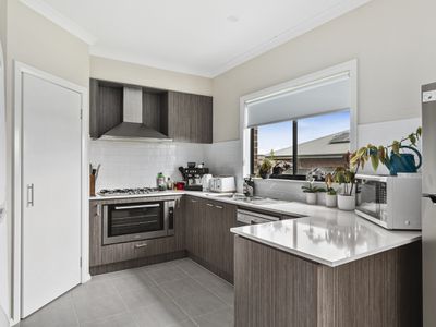 2 DRAGONFLY DRIVE, Seymour