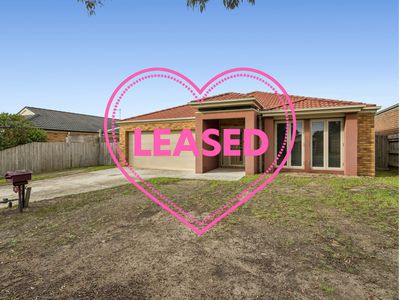 6 Thomas Pl, Carrum Downs