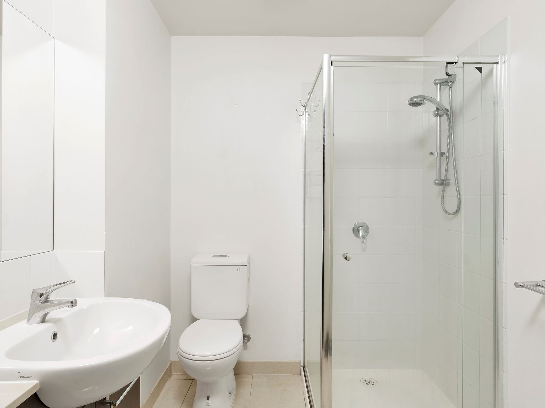 10 / 2 Saltriver Place, Footscray