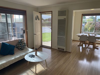 1 / 47 Thompson Street, Whittington