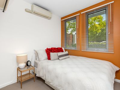 1 / 111 Summers Street, Perth