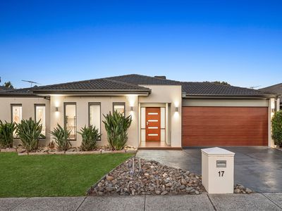 17 Perry Circuit, Cranbourne North