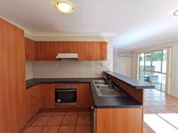 ID: 430624674 / 37 Landseer Street, Sunnybank Hills