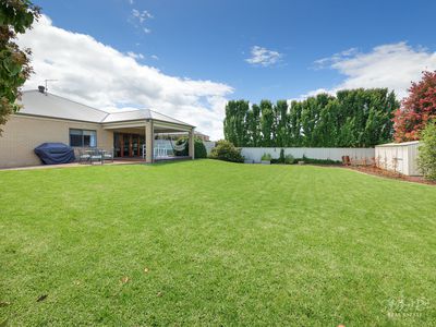 30 BREWER DRIVE, Wodonga