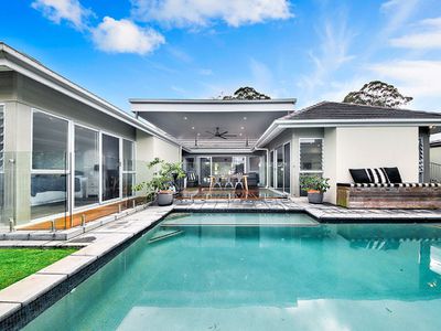 77 Mossvale Drive, Wakerley