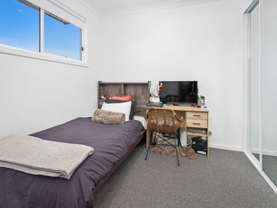 2 / 72 Kingston Street, Oak Flats