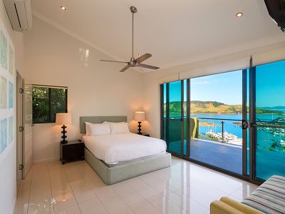 Barrier Reef House, 6 Marina Terrace, Hamilton Island
