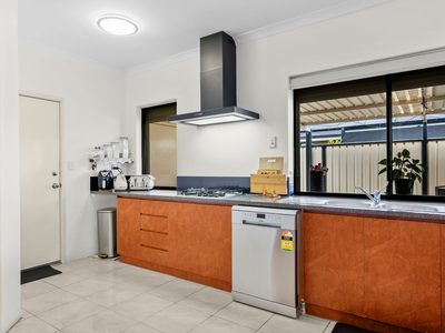 6 Jarbell Way, Huntingdale