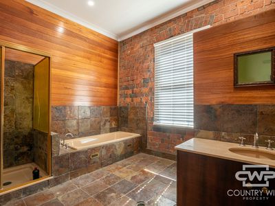 101 Bourke Street, Glen Innes