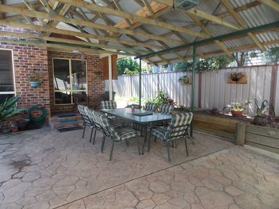 11 Churchill Crescent, Windermere Park