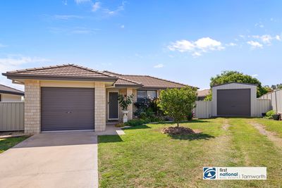 6 Coolamon Close, Tamworth