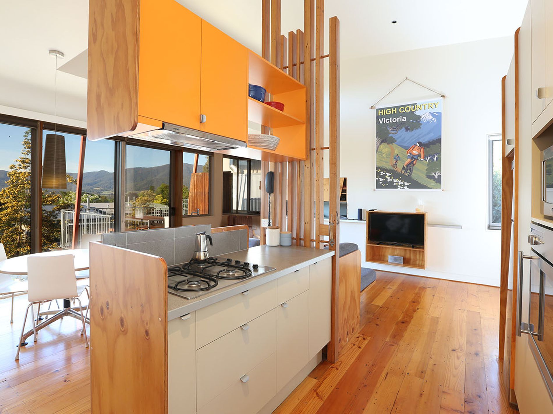 30 / 84 Bogong High Plains , Mount Beauty