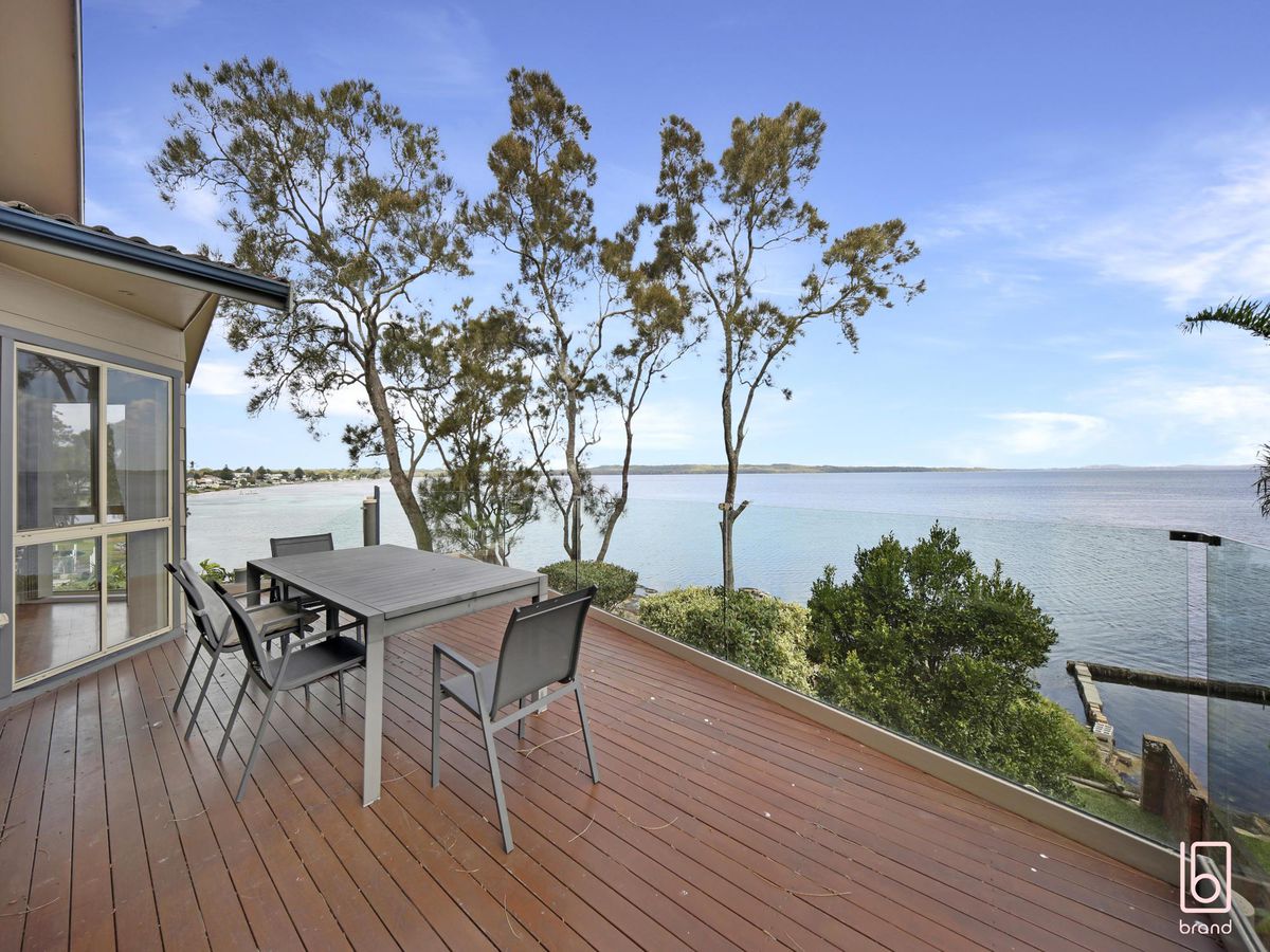 83 Main Road, Toukley