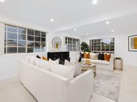 1 Connah Crescent, Carindale