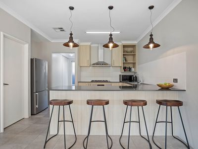 21 Sarsaparilla Ramble, Byford