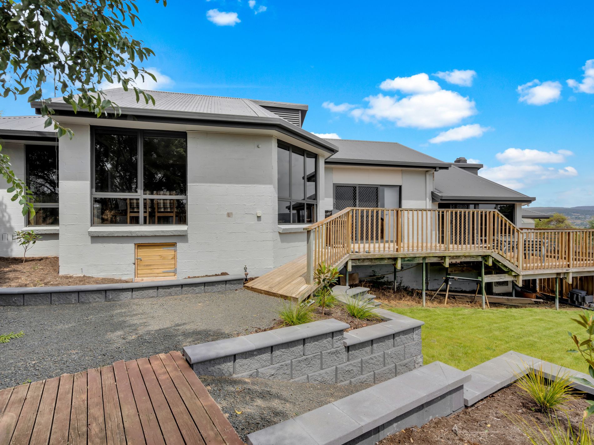 53 Roberts Crescent, Newnham