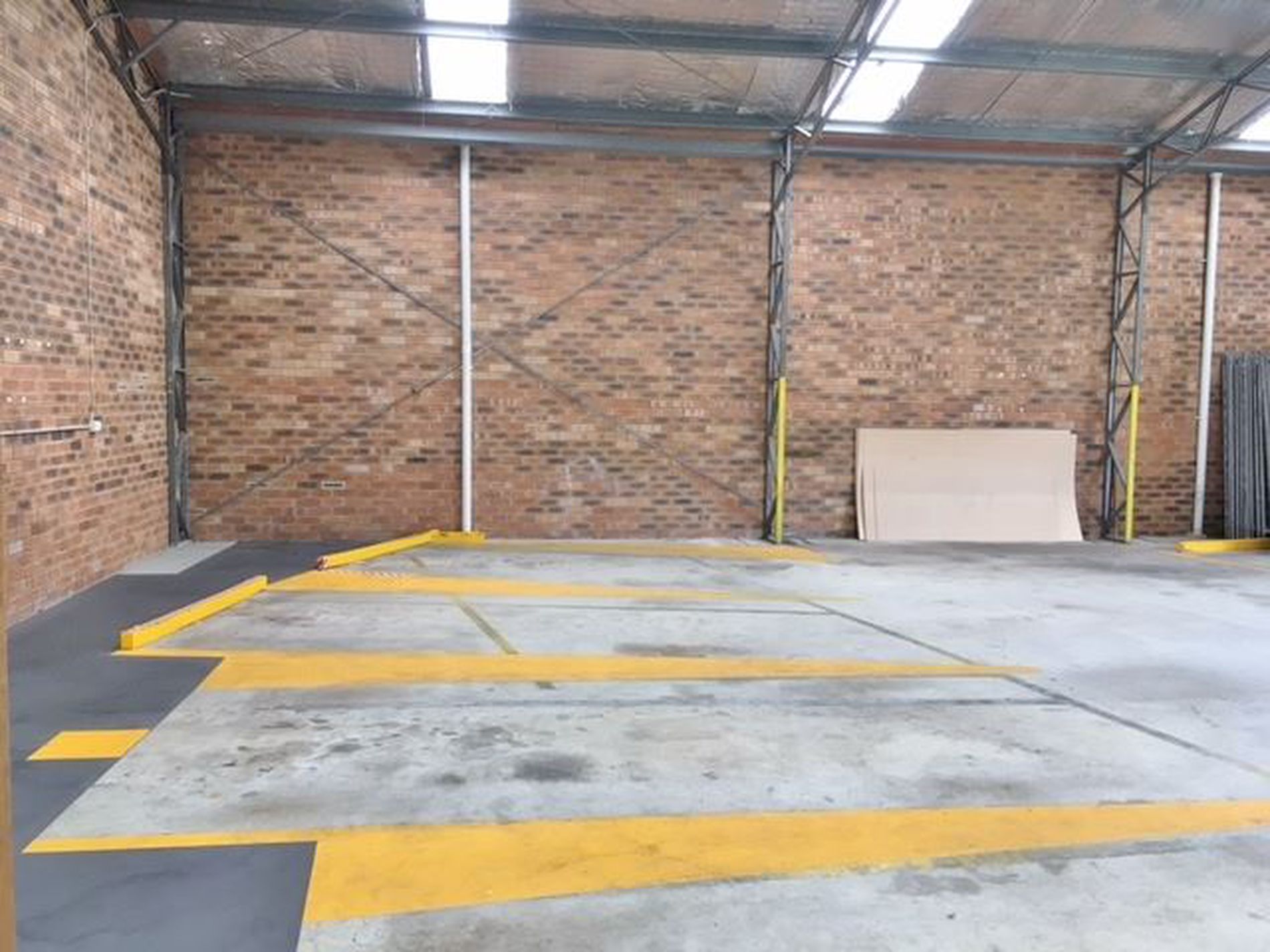 1 / 243 Princes Highway, Ulladulla