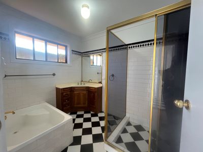3 Gosse Avenue, Dubbo