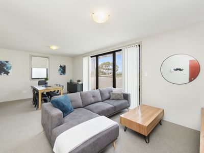 16 / 3A Stornaway Road, Queanbeyan