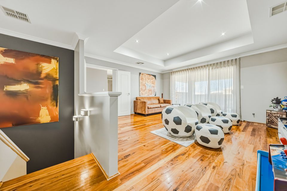 7 Turtles Bend, Secret Harbour
