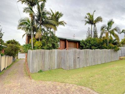 13 Ocean View, Mooloolaba