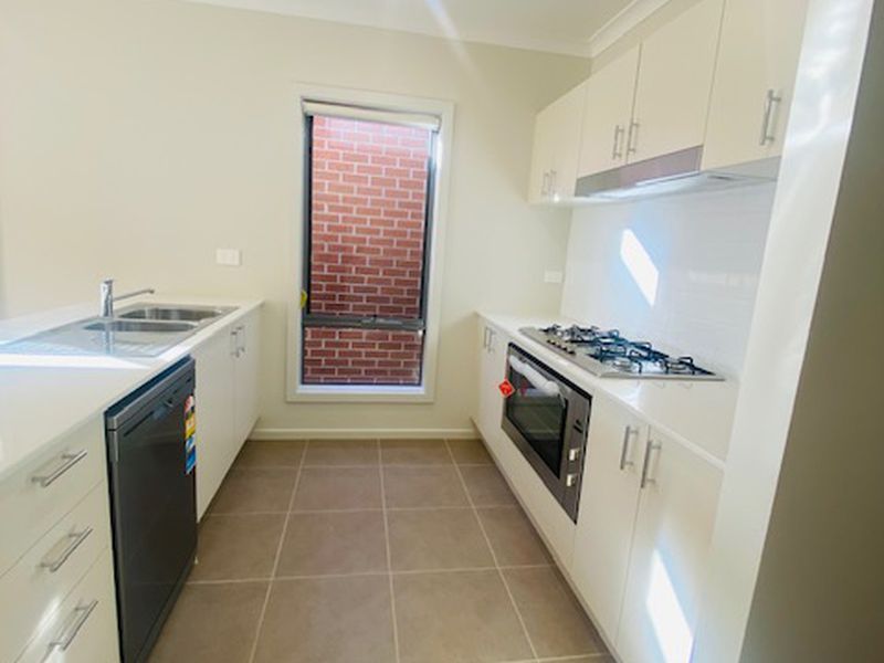 66 Altura Drive, Truganina