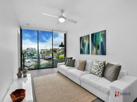 1706 / 10 Trinity Street, Fortitude Valley