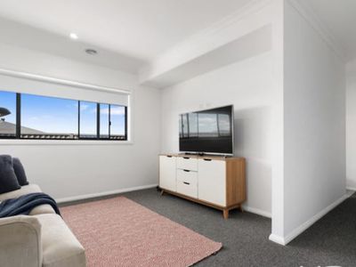 8 Mayo Street, Alfredton