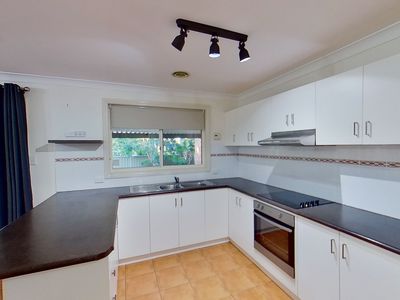 15 Catchpole Close, Dubbo