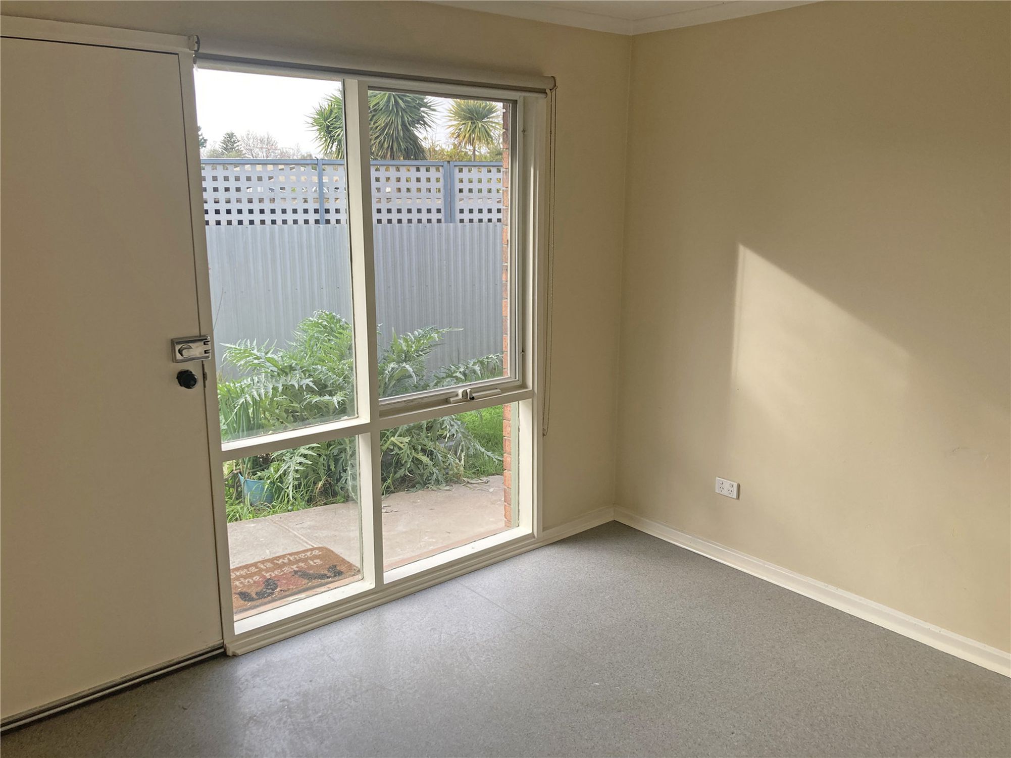 24 Railway Terrace, Kilburn