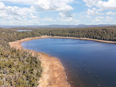 71 Lake View Road, Lake Leake