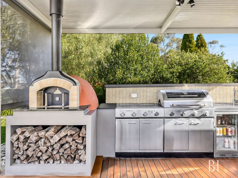 15 Robinia Court, Kilmore