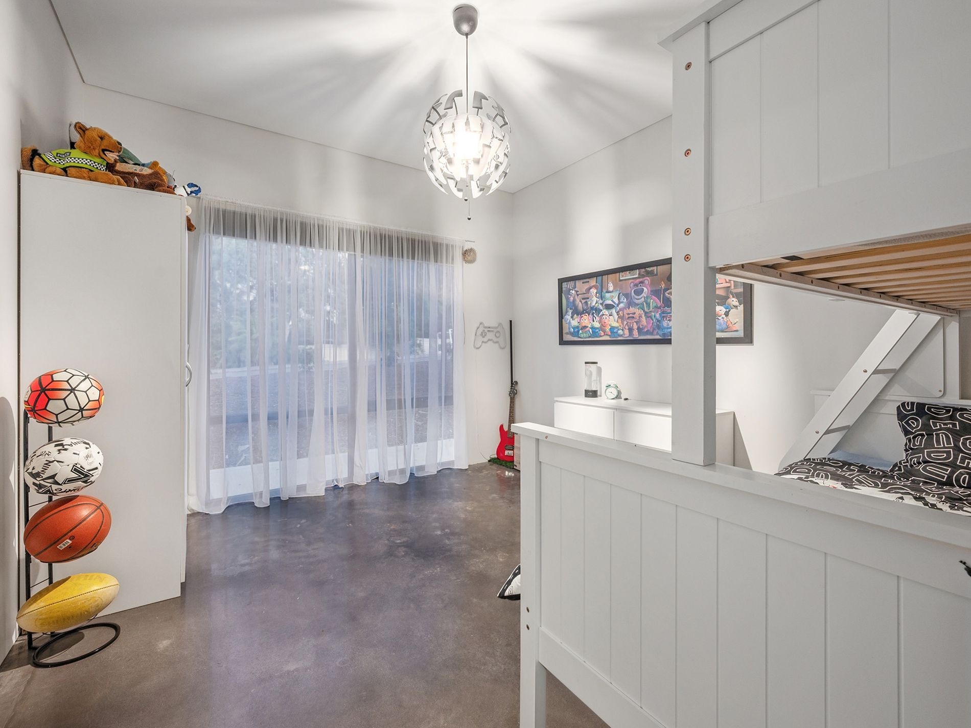 17 Bromfield Drive, Kelmscott