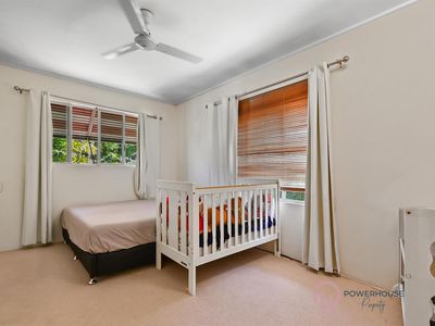 22 Feldt Street, Flying Fish Point