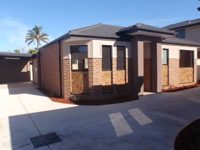 4 / 66-68 Lester Ave, St Albans