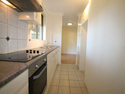 27 Eden St, Arncliffe