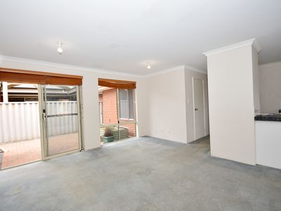 40 / 33 Seaforth Avenue, Gosnells