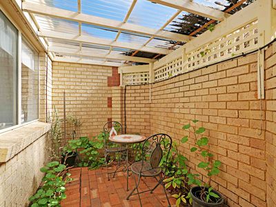4 / 205 Herbert Street, Doubleview