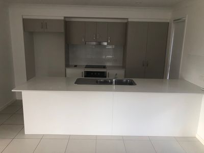 11 Banner Court, Branyan