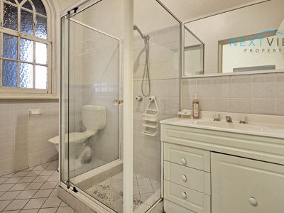 5 / 4 Pacific Street, Newcastle East