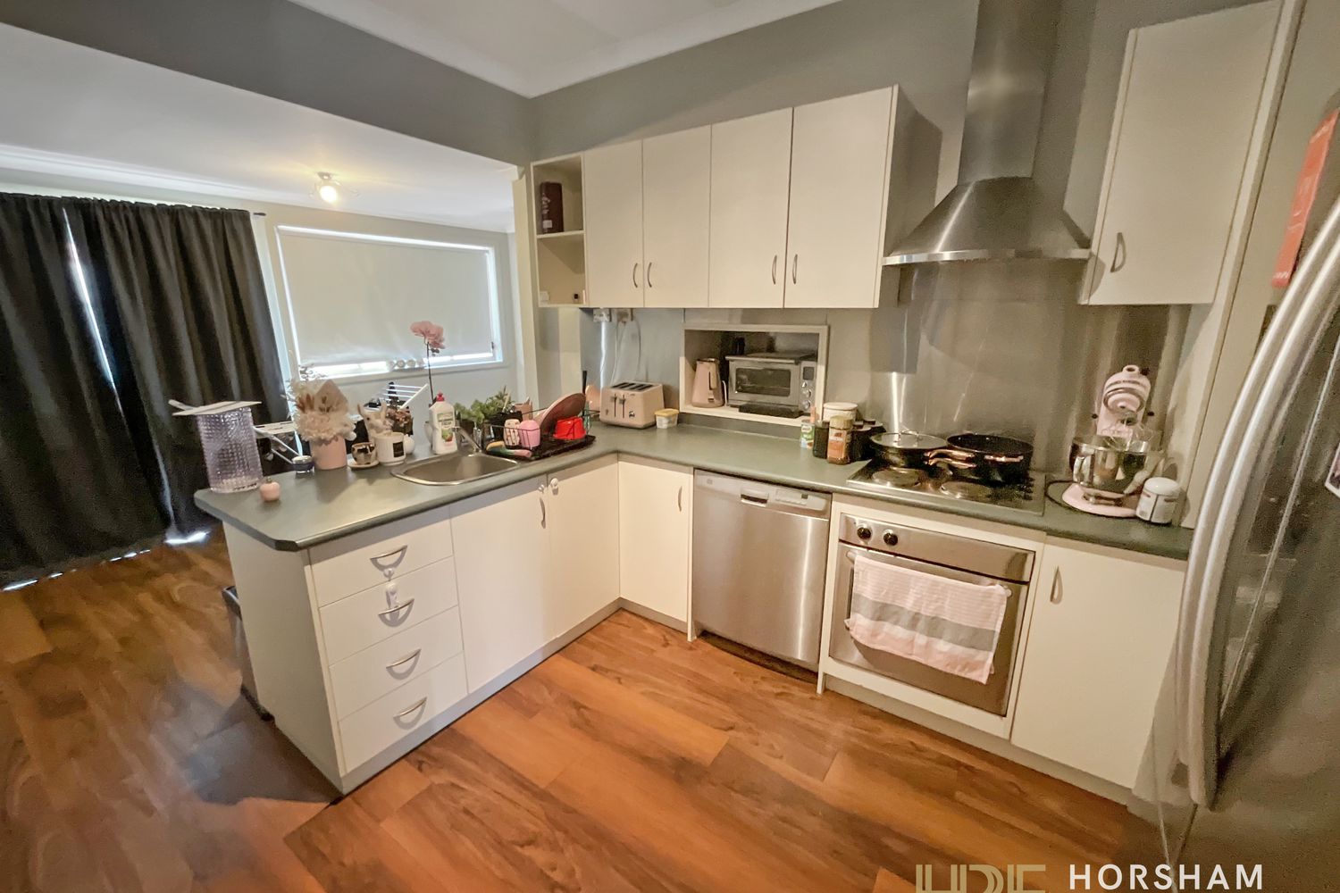 2 / 114 Bennett Road, Horsham