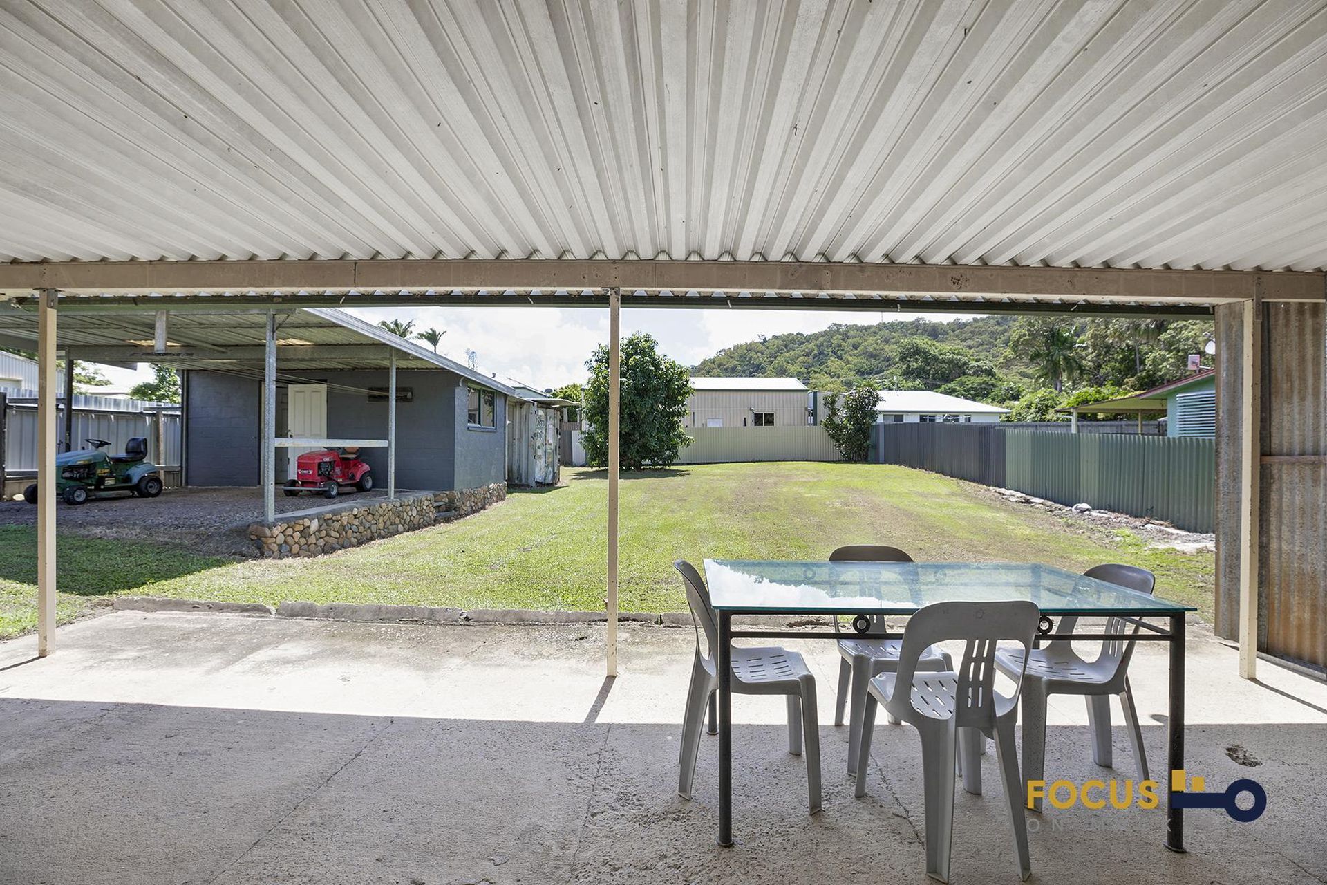22 Maralyn Ave, Grasstree Beach