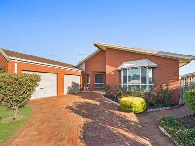 11 Dane Court, Leopold