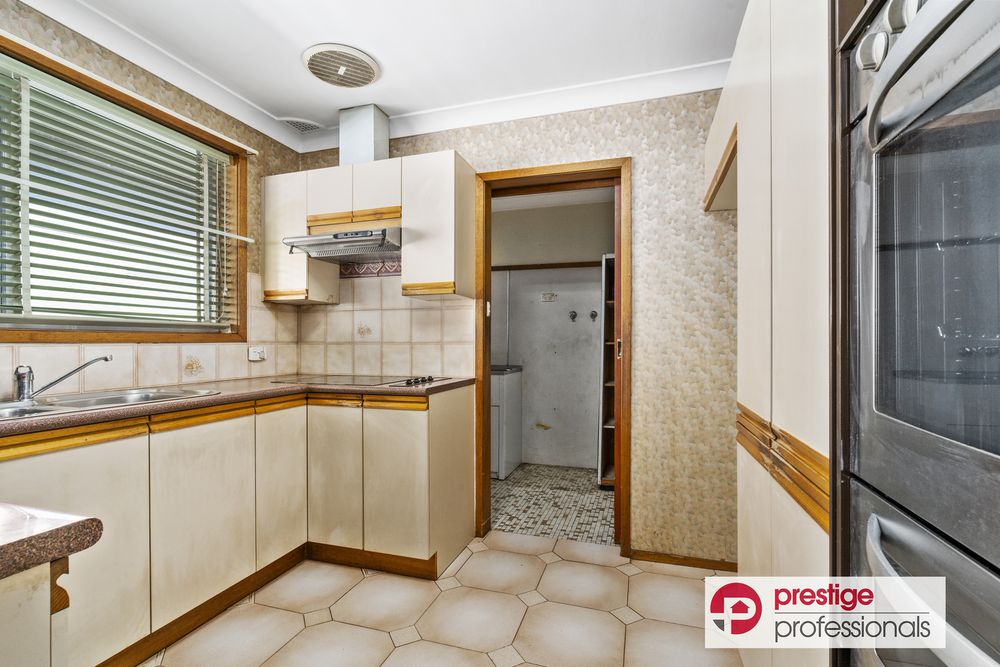39 Peel Street, Canley Heights