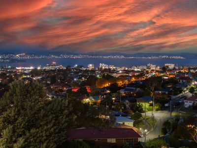 1 / 35 Valley Street, West Hobart